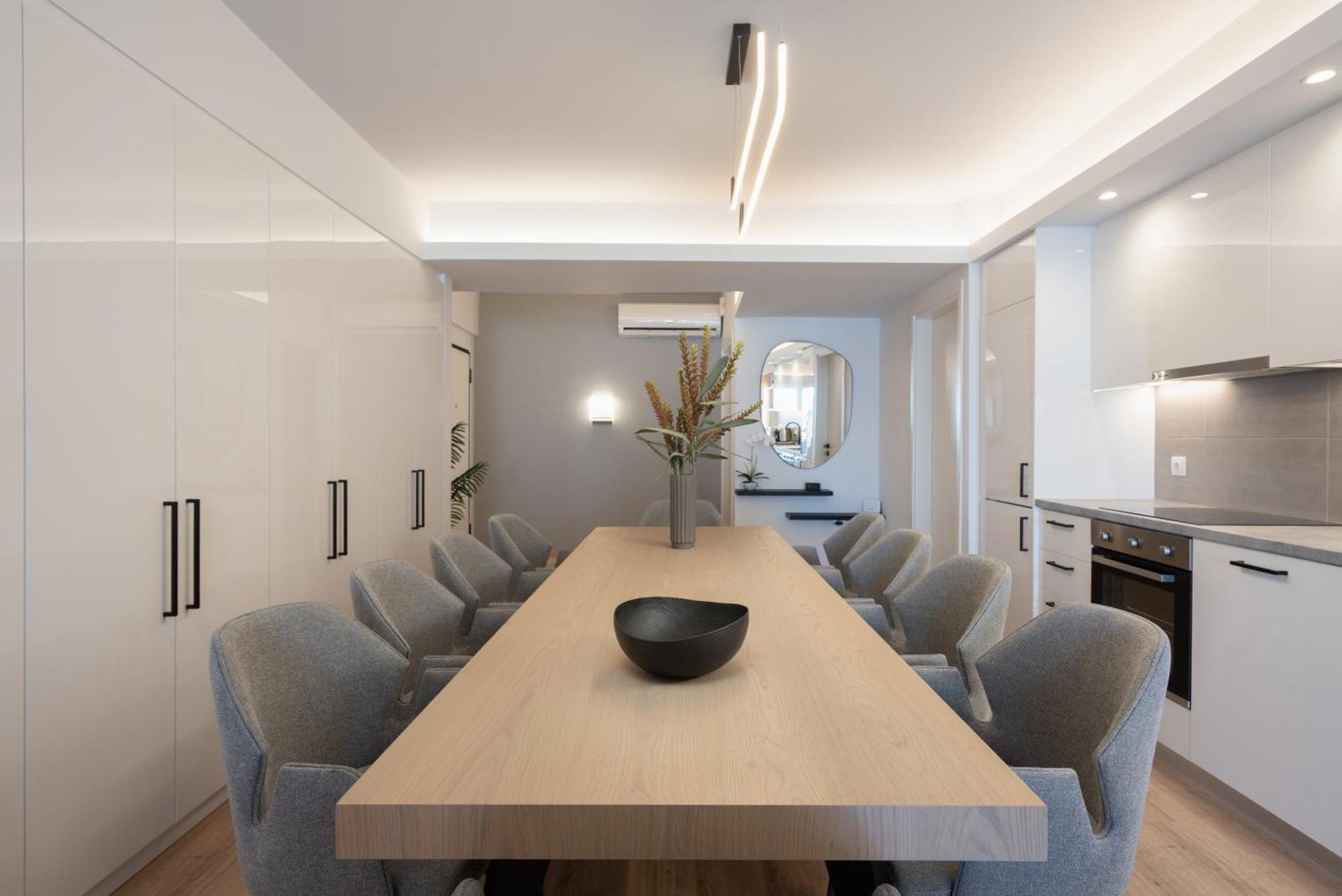 Luxury 4 Bedrooms Apartment Near Flisvos Marina Piraeus Exterior photo